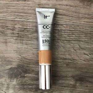 IT COSMETICS CC+ CREAM//MAKEUP